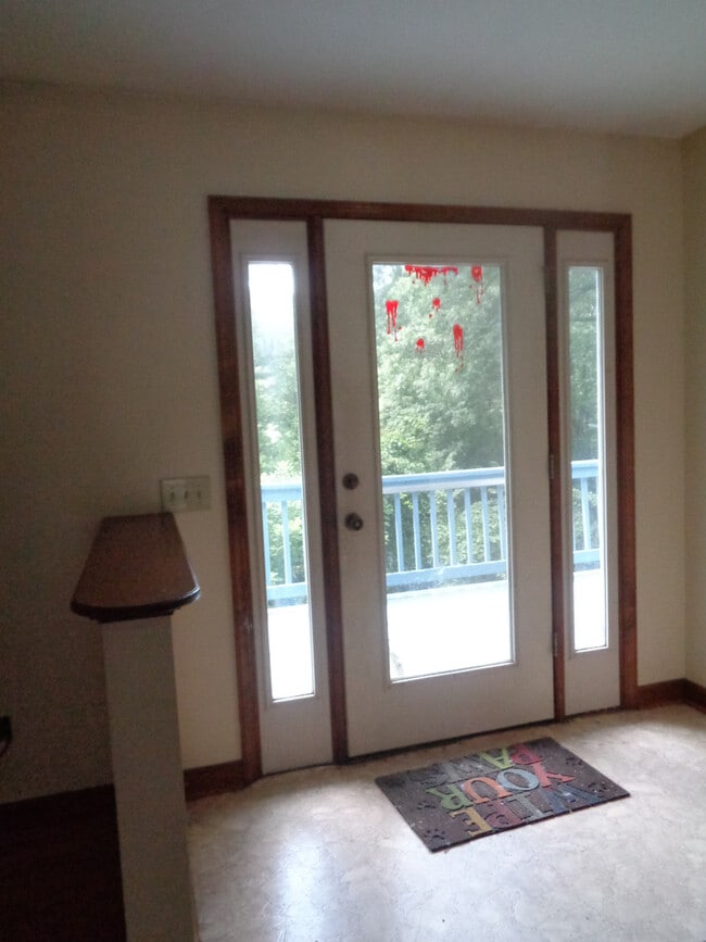 Photo - 196 Clyde Williams Dr