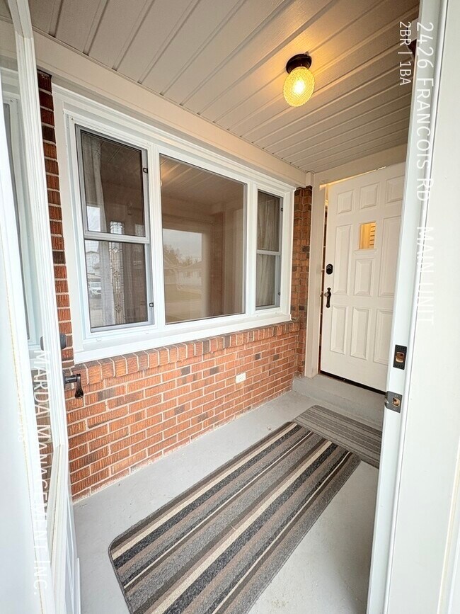 Photo - BEAUTIFUL 2 BED/1 BATH MAIN UNIT - EAST WINDSOR PLUS 60% OF UTILITIES Unit MAIN