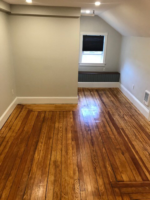 Photo - 234 Wayland Ave Unidad 7