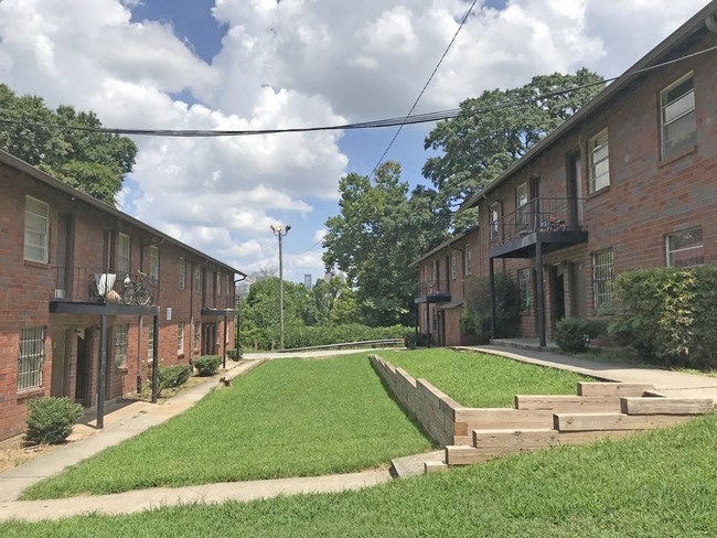 Photo - Vanira Village Apartment