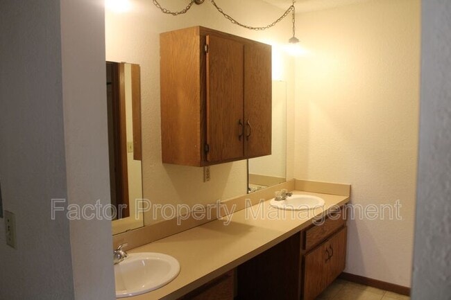 Photo - 1510 Warren St Unit 103