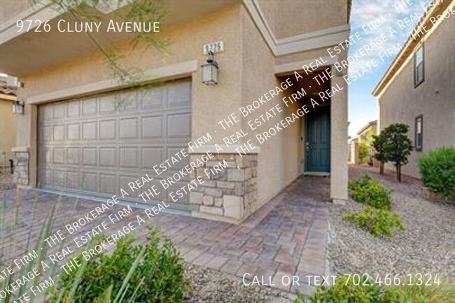 Photo - 9726 Cluny Ave