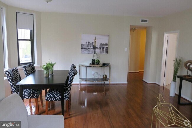 Building Photo - 135 S 19th St Unit 603 Rental