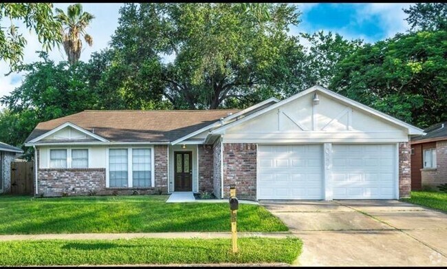 Building Photo - 20227 Apache Gardens Ln Rental