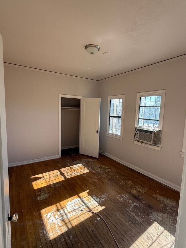 Photo - 5942 Willoughby Ave Unidad 5