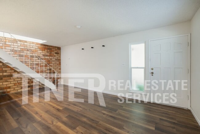 Photo - 5145 Connecticut Dr Unidad #2