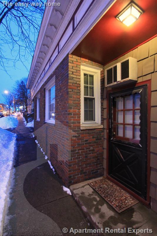 Photo - 302 Highland Ave Apartamento