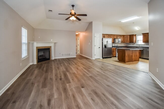 Photo - 7860 Ridgedale Dr