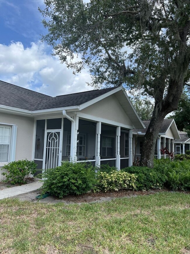 Photo - Heritage Oak Park Gated Commmunity