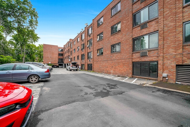 Photo - 280 Collins St Unit 410