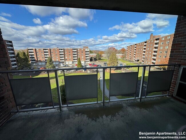 Photo - 51 Hill Rd Condo