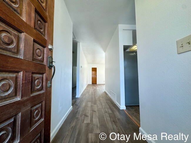 Photo - Spacious 3BR Home with Garden Beds & Pet-F...