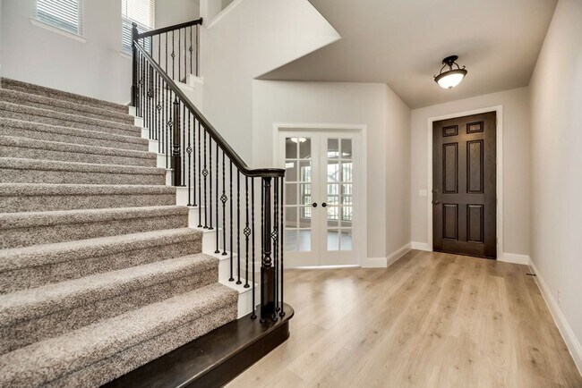 Photo - Checkout This 4 bed 2.5 bath 2827 sqft - Paloma Creek Beauty!!!