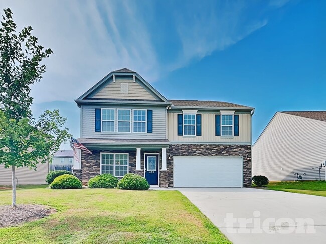 Photo - 452 Victory Ln