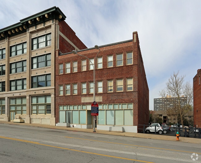 Primary Photo - Ide Lofts