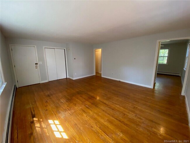 Photo - 204 Ellsworth Ave Unidad A