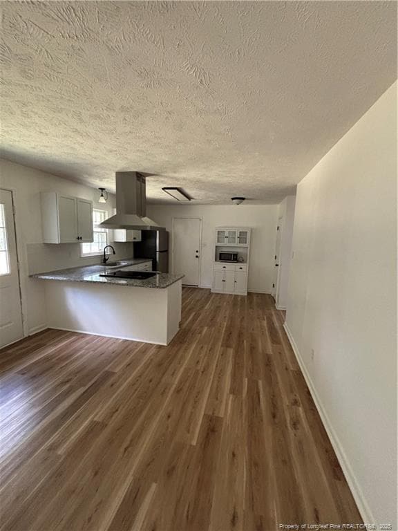 Photo - 7546 Beverly Dr