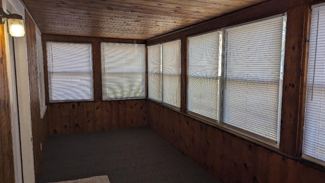 Photo - 2223 Taft St