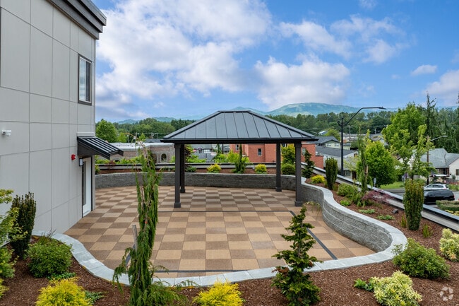 Photo - Paisley Lofts