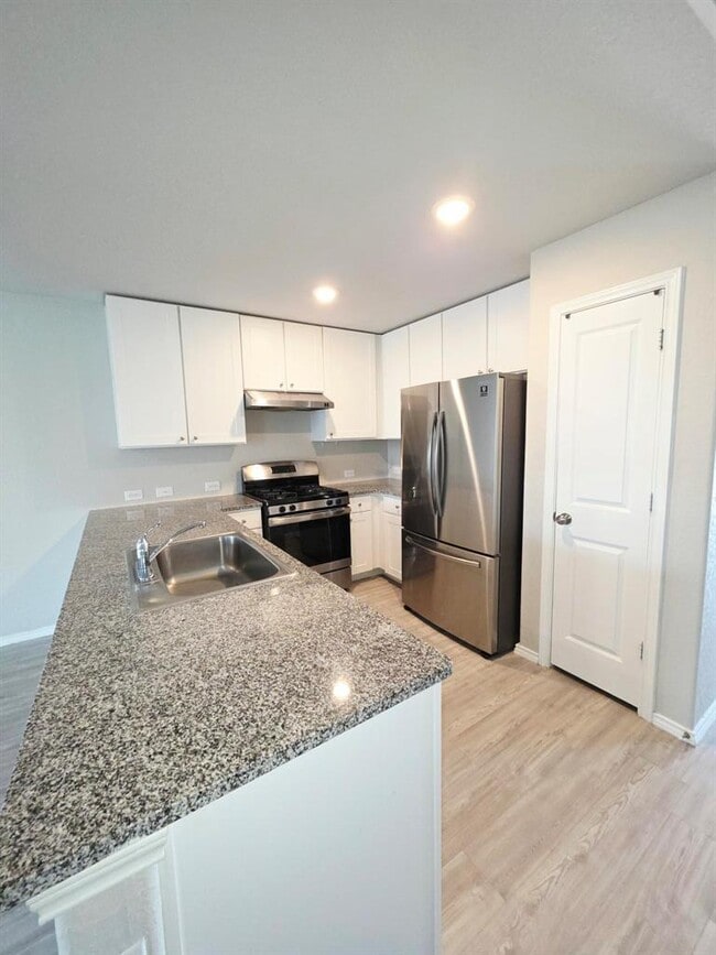 Photo - 10799 Prusiner Dr