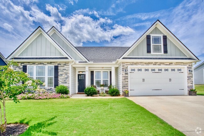 Building Photo - Beautiful home in Greer