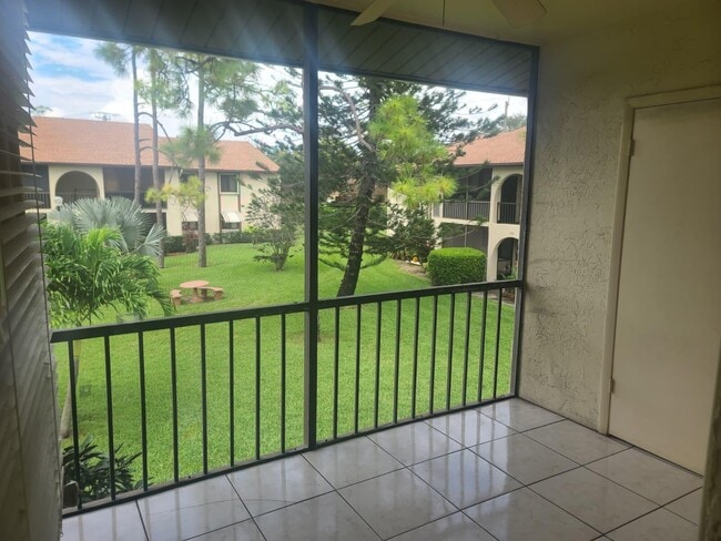 Photo - 317 Knotty Pine Cir Unit A-2