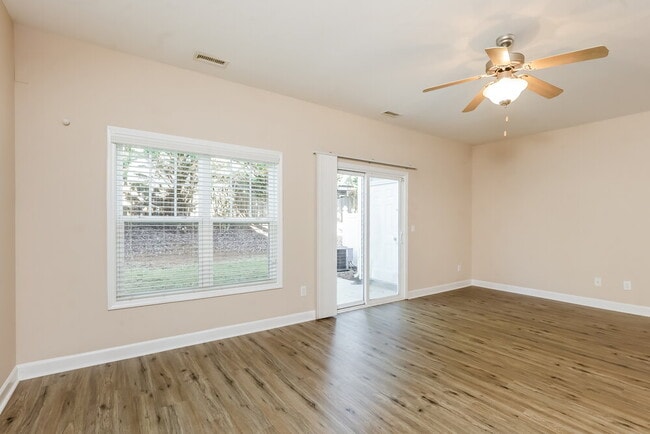 Photo - 2545 Spring Oaks Way