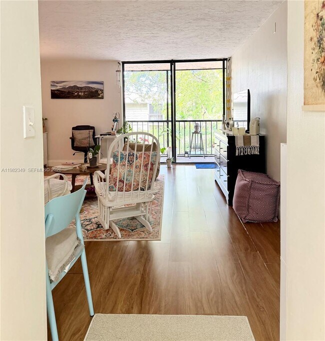 Photo - 450 Commodore Dr Unit 214