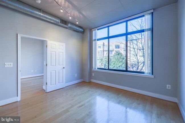 Photo - 520 John Carlyle St Unit 235