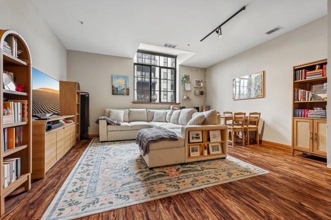 Living Room - Historic Fifth Ward Lofts
