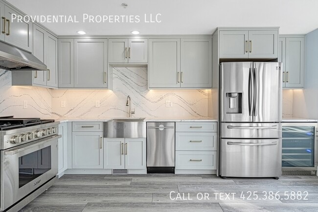 Photo - 2721 1st Ave