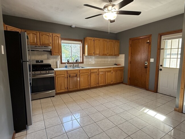 Photo - 63 Plain St Unit 2