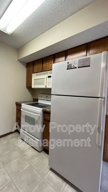 Photo - 3405 Holdrege St Unit 304