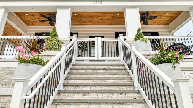 Photo - 6223 Winchester Ave