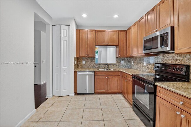 Photo - 16097 Poppy Seed Cir