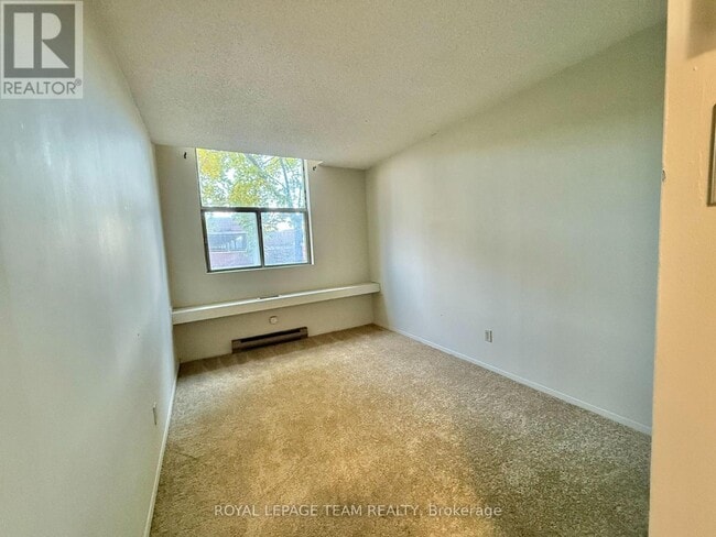 Photo - 2760 Carousel Crescent Unit 102