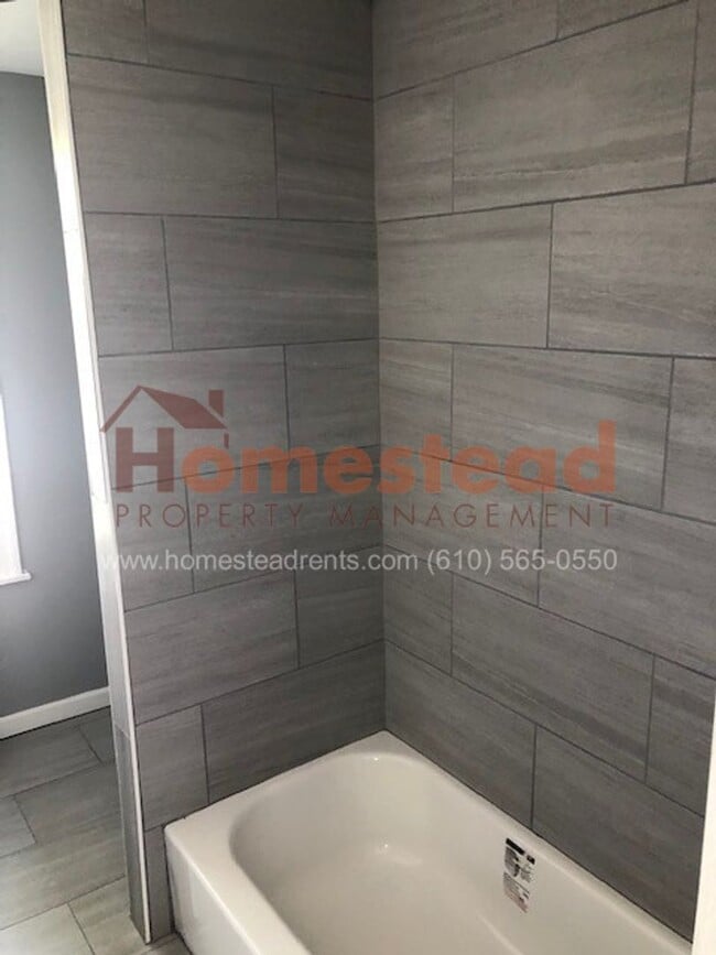 Photo - 706 Calcon Hook Rd Unidad 2