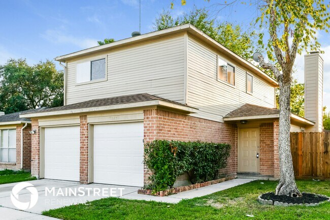 Building Photo - 7843 Greenedge Dr Rental