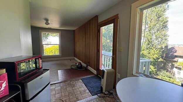 Photo - 10-Minute Walk to WWU with Plenty of Easy Street Parking Unit #3