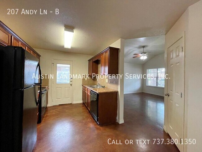 207 Andy Ln Unidad B