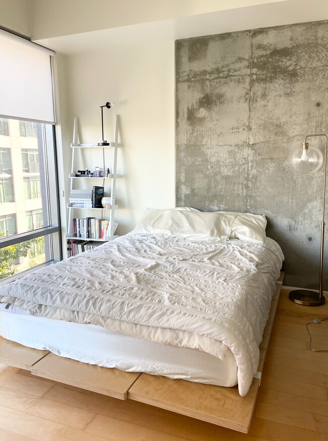 Photo - 1100 S Hope St Unit 913