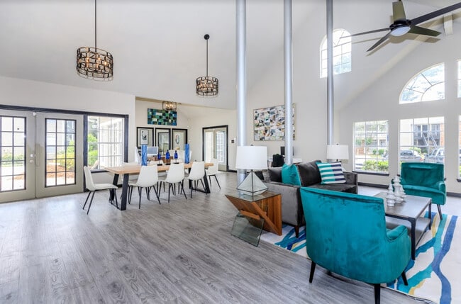 Photo - The Davis Apartments