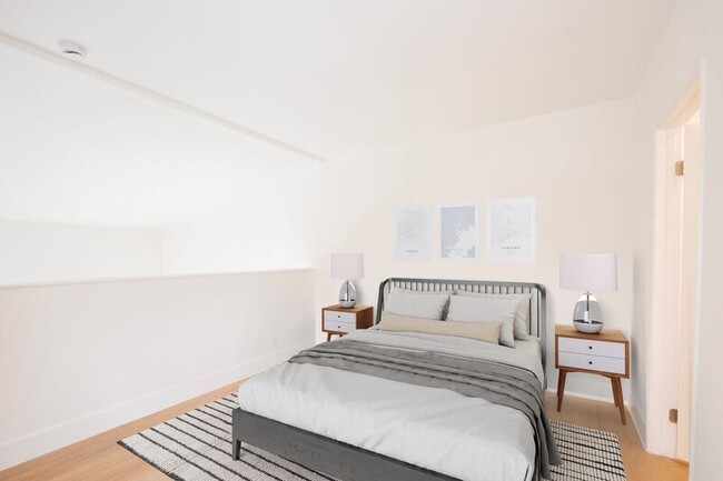 Building Photo - 2123 Rodney Dr