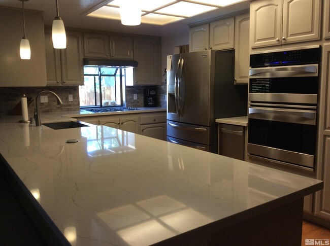Photo - 3815 Golden Springs Dr