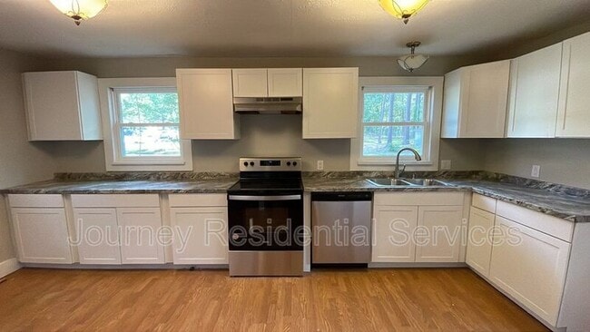 Photo - 539 W Weatherspoon St