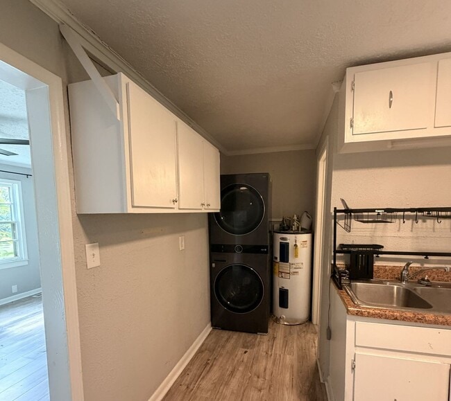 Photo - 1202 Cline Ave