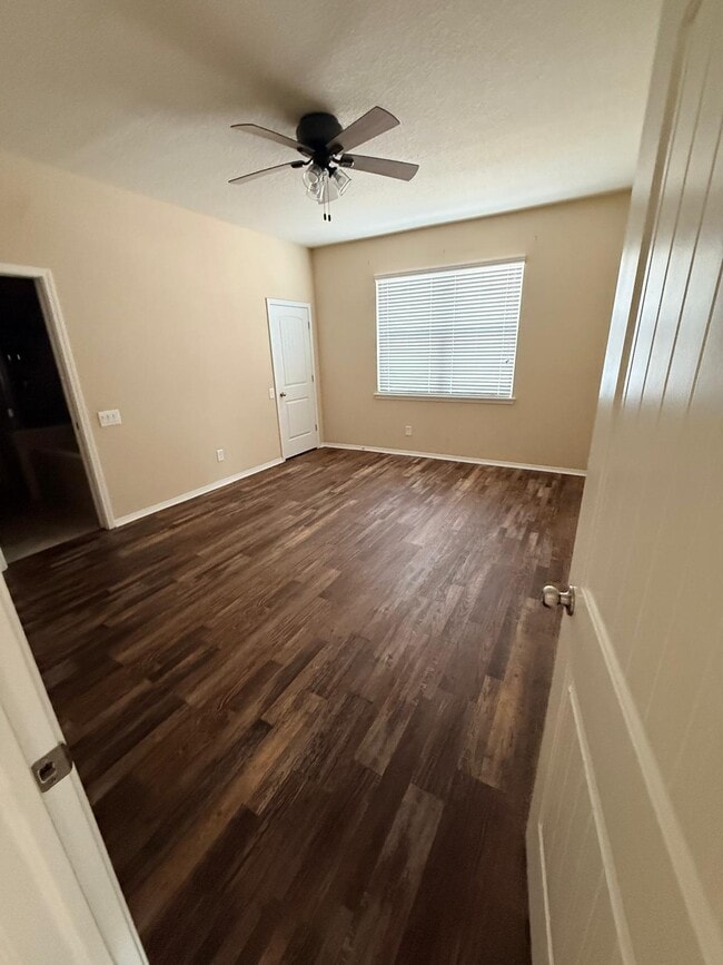 Photo - 1729 Trillium Blvd