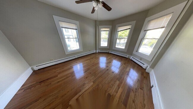 Photo - 204 River St Unidad 210