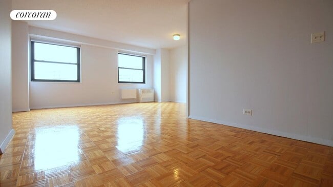 Photo - 401 2nd Ave