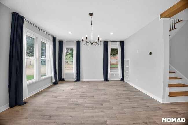 Photo - 2403 Arbor St